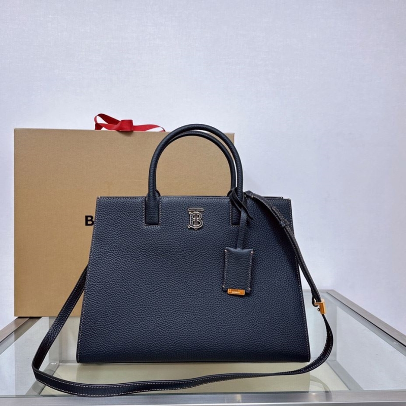 B**rry shopping bags